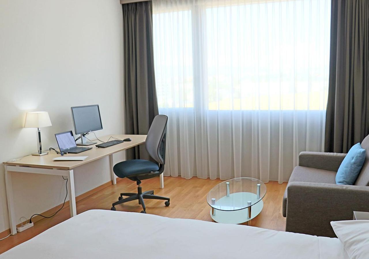 Discovery Hotel 3* Superior Crissier Exterior foto