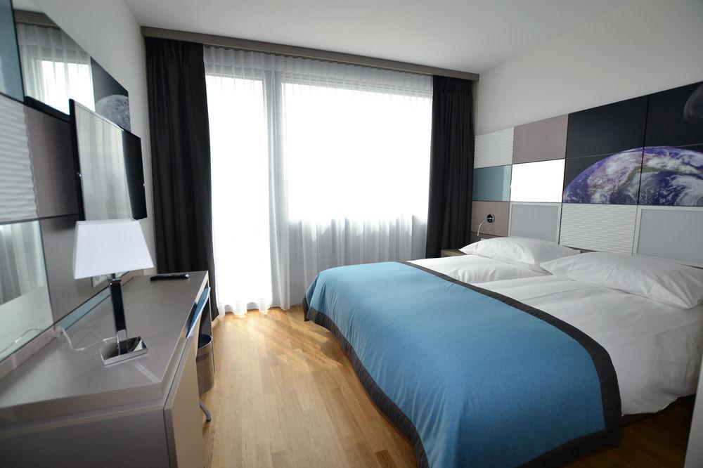 Discovery Hotel 3* Superior Crissier Exterior foto