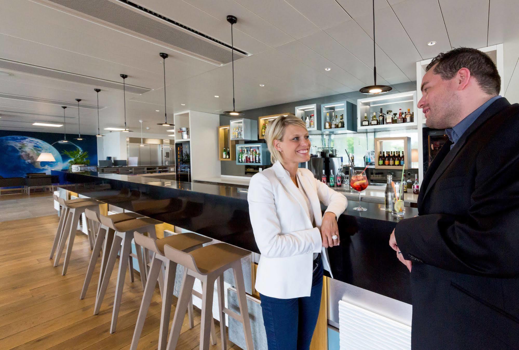 Discovery Hotel 3* Superior Crissier Exterior foto