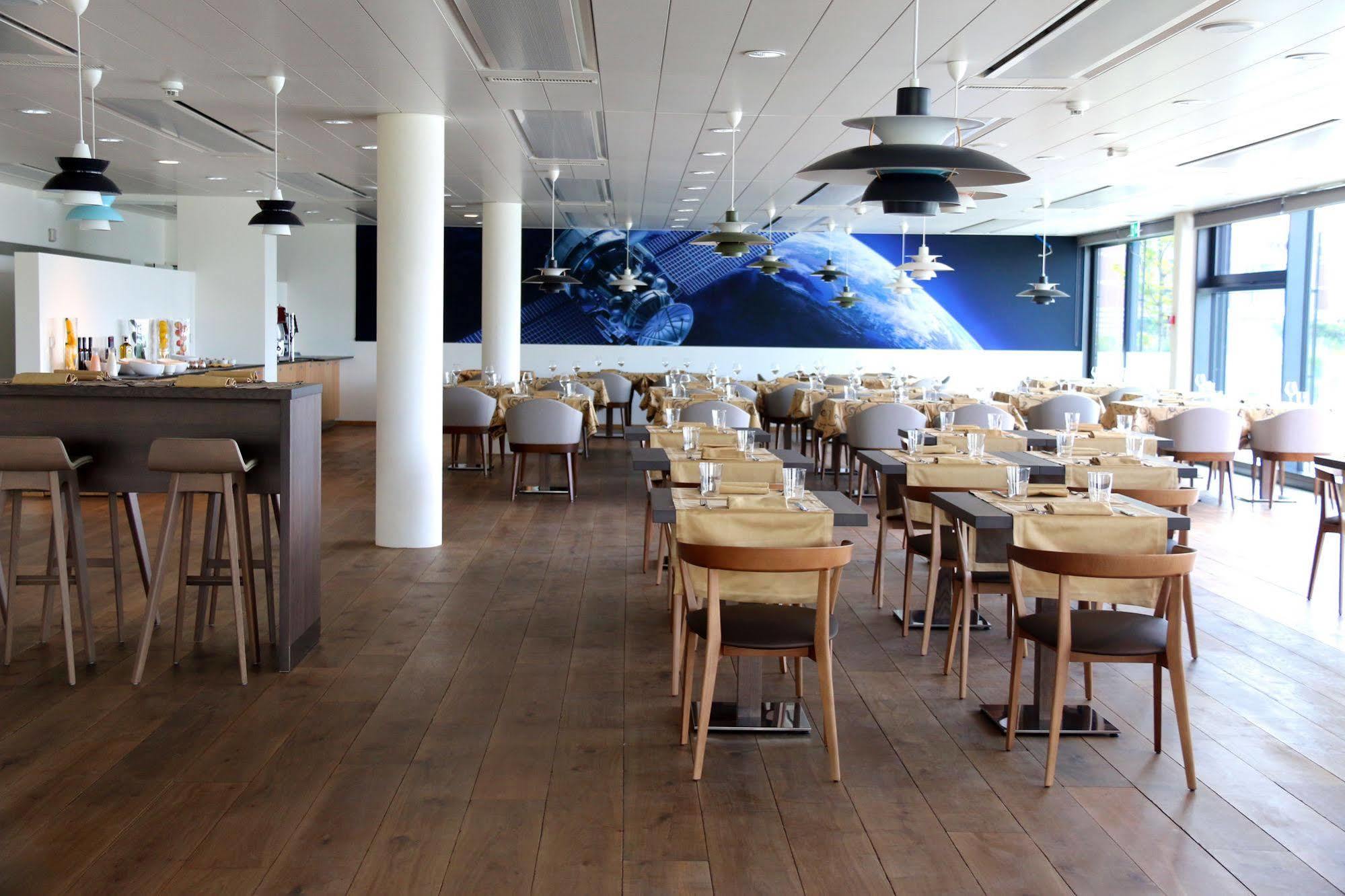 Discovery Hotel 3* Superior Crissier Exterior foto