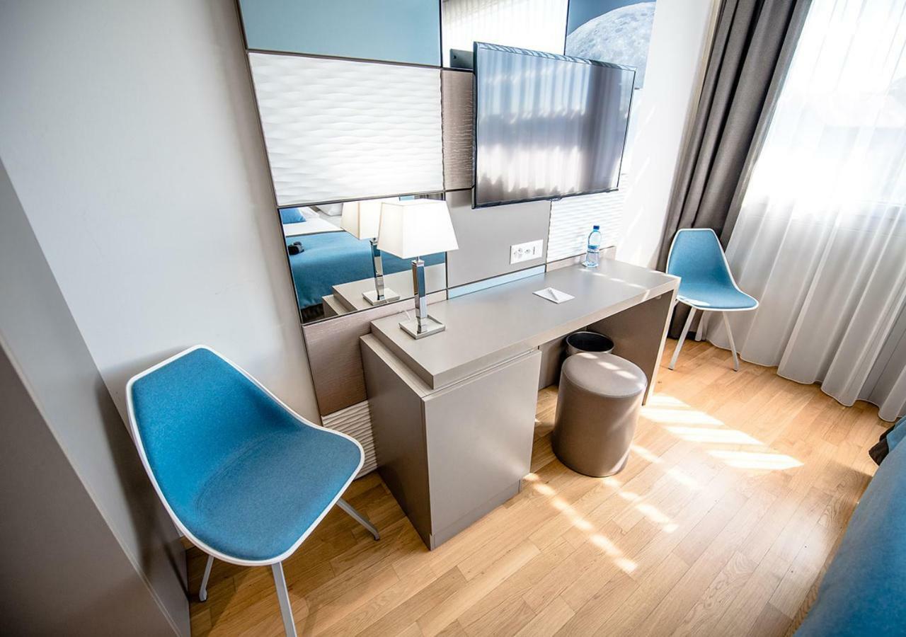 Discovery Hotel 3* Superior Crissier Exterior foto